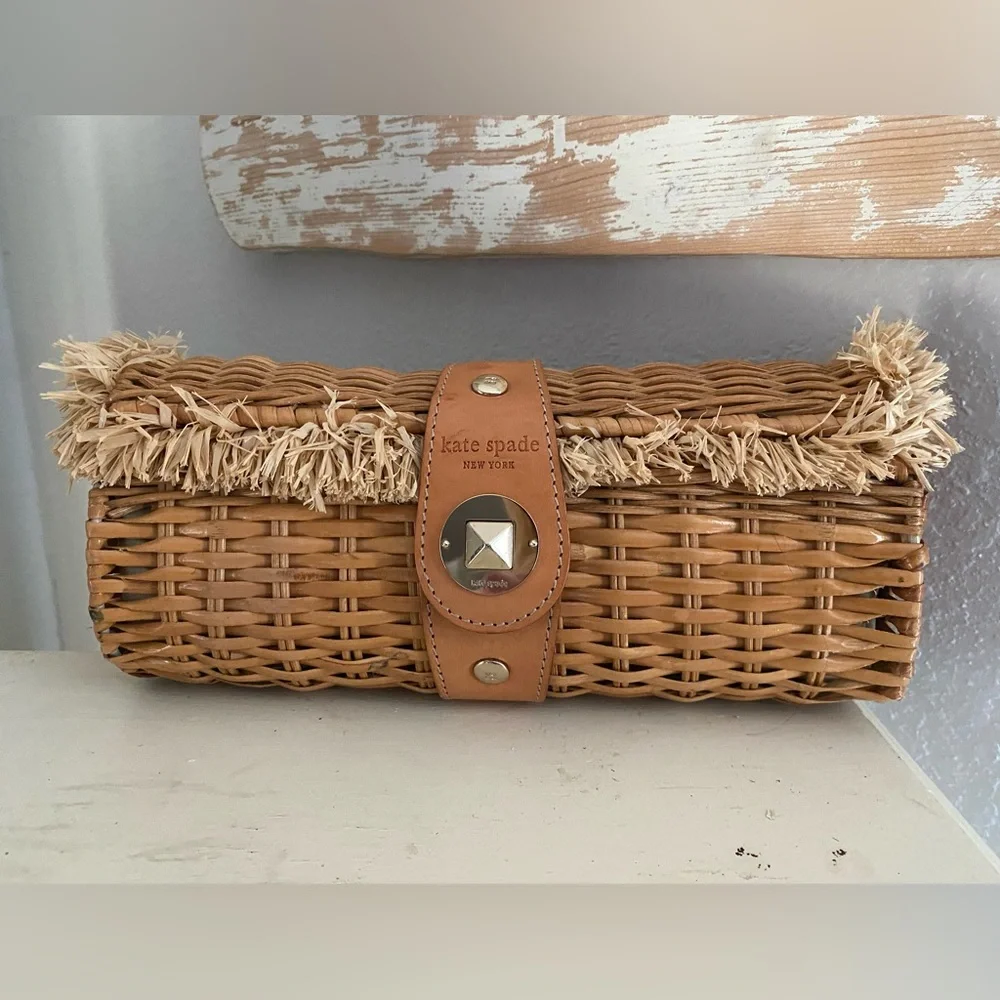 Vintage NWOT Kate Spade Wicker Clutch w/Turn Lock Closure - Picture 1 of 2